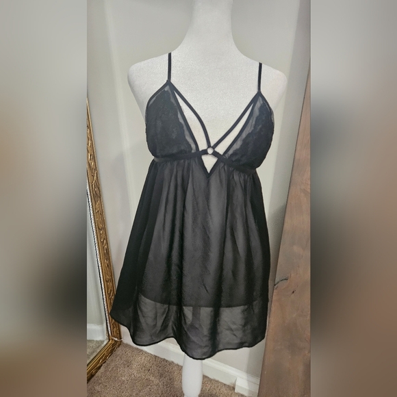 LINEA DONATELLA Cut Out Elegant Black Lace Babydoll Lingerie. Size Medium - Picture 5 of 7